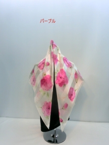 2019春夏新作）スカーフ　シルクサテンストライプ生地ローザ柄日本製四角スカーフ